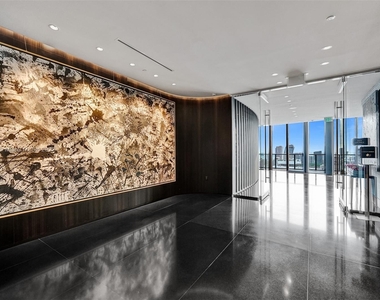 1000 Biscayne Blvd - Photo Thumbnail 36