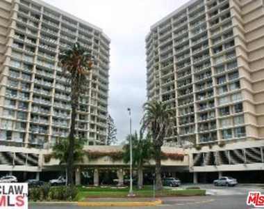 201 Ocean Ave - Photo Thumbnail 2