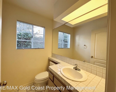 2510 Seadrift Court - Photo Thumbnail 15