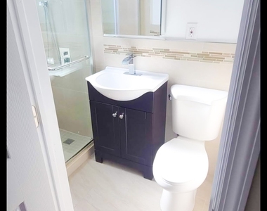 54-6 Nurge Avenue - Photo Thumbnail 5