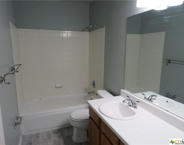 2606 Cross Timber Drive - Photo Thumbnail 9