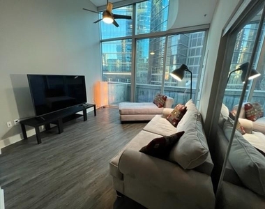 1080 Peachtree Street Ne - Photo Thumbnail 20