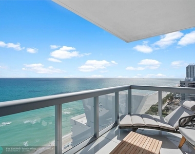 6899 Collins Ave - Photo Thumbnail 18