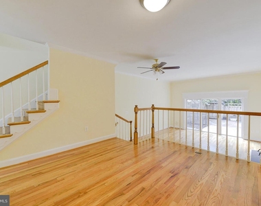 3704 Huntington St Nw - Photo Thumbnail 6