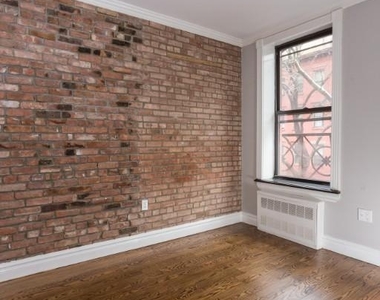 Copy of 422 East 9th Street, Unit 5 - Photo Thumbnail 2