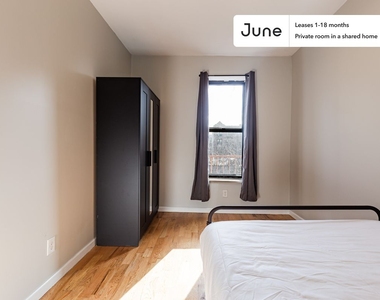 362 Parkside Avenue - Photo Thumbnail 1