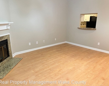 4120 Sedgewood Dr. Unit 304 - Photo Thumbnail 9