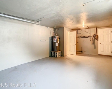 4850 Flora Ave. - Photo Thumbnail 29