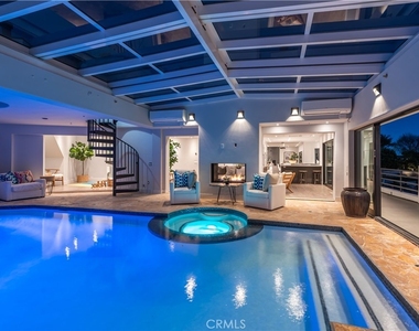 2287 Sunset Plaza Drive - Photo Thumbnail 61
