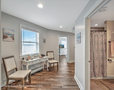 424 E Longport Avenue - Photo Thumbnail 29