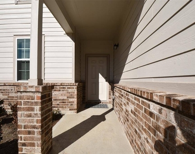 24638 Signorelli Way - Photo Thumbnail 2