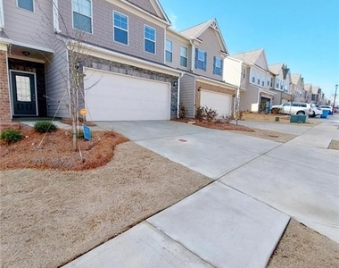 2648 Wild Laurel Court - Photo Thumbnail 1