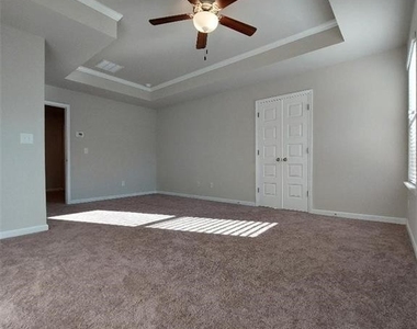 2648 Wild Laurel Court - Photo Thumbnail 16