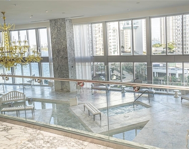 495 Brickell Ave - Photo Thumbnail 19