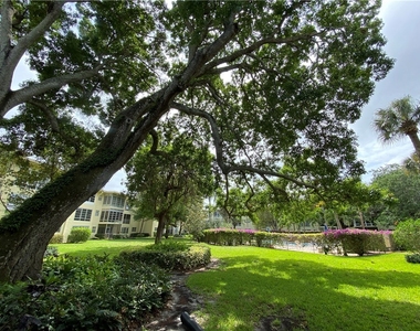 1100 Ponce De Leon Circle - Photo Thumbnail 1