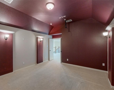 5975 Lightfoot Lane - Photo Thumbnail 39