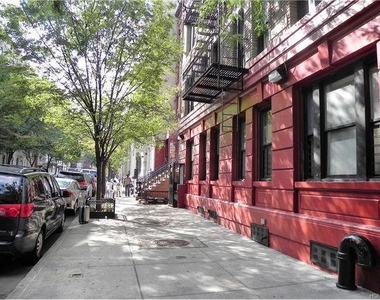 West 111th Street - Photo Thumbnail 13