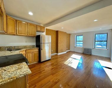 422 East 118th Street - Photo Thumbnail 6
