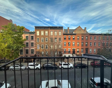 422 East 118th Street - Photo Thumbnail 14