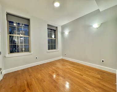 41 Havemeyer Street - Photo Thumbnail 5