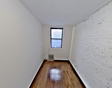 151 Rivington Street - Photo Thumbnail 2