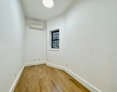 435 Dekalb Ave - Photo Thumbnail 15