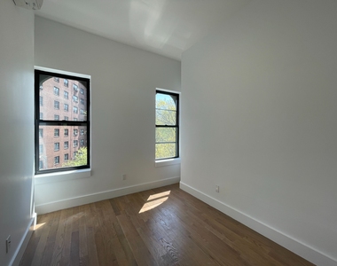 435 Dekalb Ave - Photo Thumbnail 8