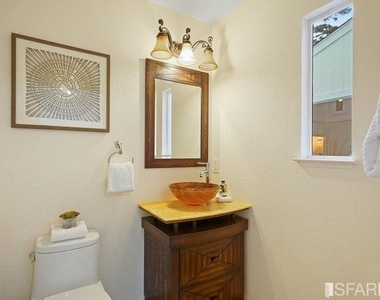 4076 Crest Road - Photo Thumbnail 23