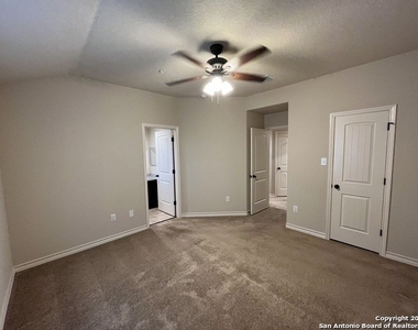 6418 Marcel Way - Photo Thumbnail 19