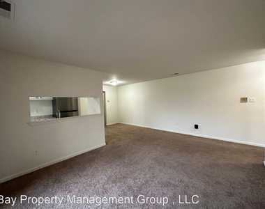 12 Cloverwood Ct Unit 202 - Photo Thumbnail 9