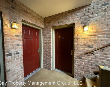 12 Cloverwood Ct Unit 202 - Photo Thumbnail 2