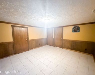 5330 Hawthorne Drive - Photo Thumbnail 23