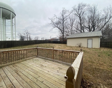 2481 Andersonville Dr. - Photo Thumbnail 12