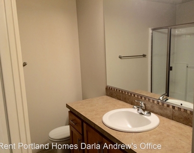 10576 Ne Cedar Falls Loop - Photo Thumbnail 30