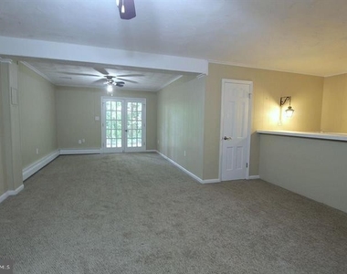 6011 Claiborne Drive - Photo Thumbnail 20