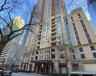 25 E Superior Street - Photo Thumbnail 0