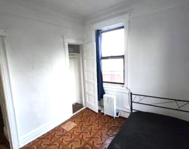 87-32 123rd Street - Photo Thumbnail 3