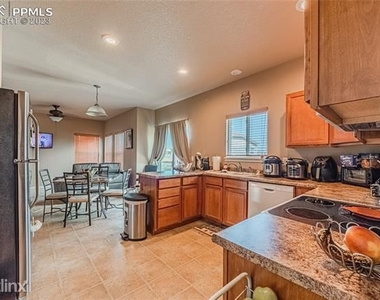 2437 R Fruited Plains Court - Photo Thumbnail 16