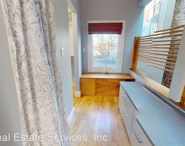 514 Seward Square Se - Photo Thumbnail 26