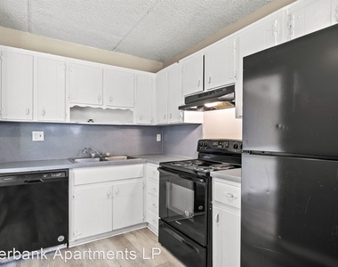 1591 Lane Ave S - Photo Thumbnail 5