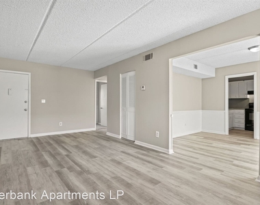 1591 Lane Ave S - Photo Thumbnail 2