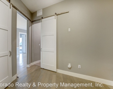 4885 S Monaco Street - #204 - Photo Thumbnail 12