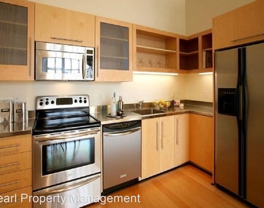 1400 Nw Irving Street #408 - Photo Thumbnail 11