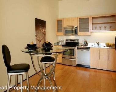 1400 Nw Irving Street #408 - Photo Thumbnail 10