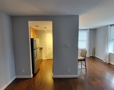 5330 Pershing Ave. Unit 807 - Photo Thumbnail 4