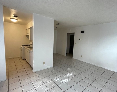 624 N Encina Street - Photo Thumbnail 2