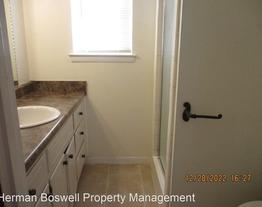 2511 Laredo Ct - Photo Thumbnail 10