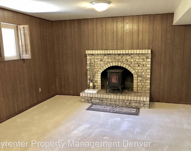 7480 S. Dahlia Ct. - Photo Thumbnail 4