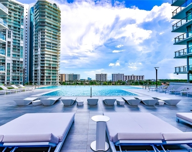 300 Sunny Isles Blvd # 4-603 - Photo Thumbnail 17