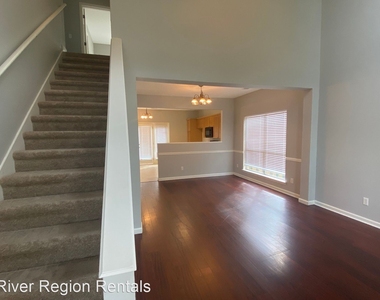 6560 Ridgeview Circle - Photo Thumbnail 1